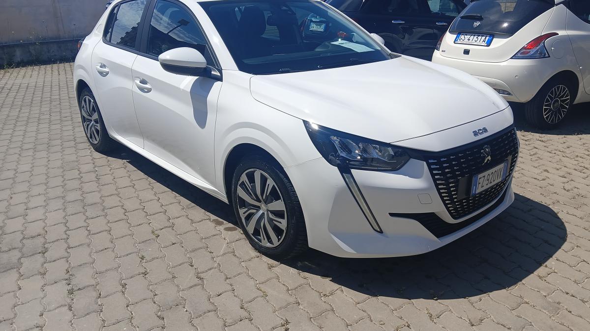 Peugeot 208 1.2 PureTech 100cv EAT8 5 porte Active Pack